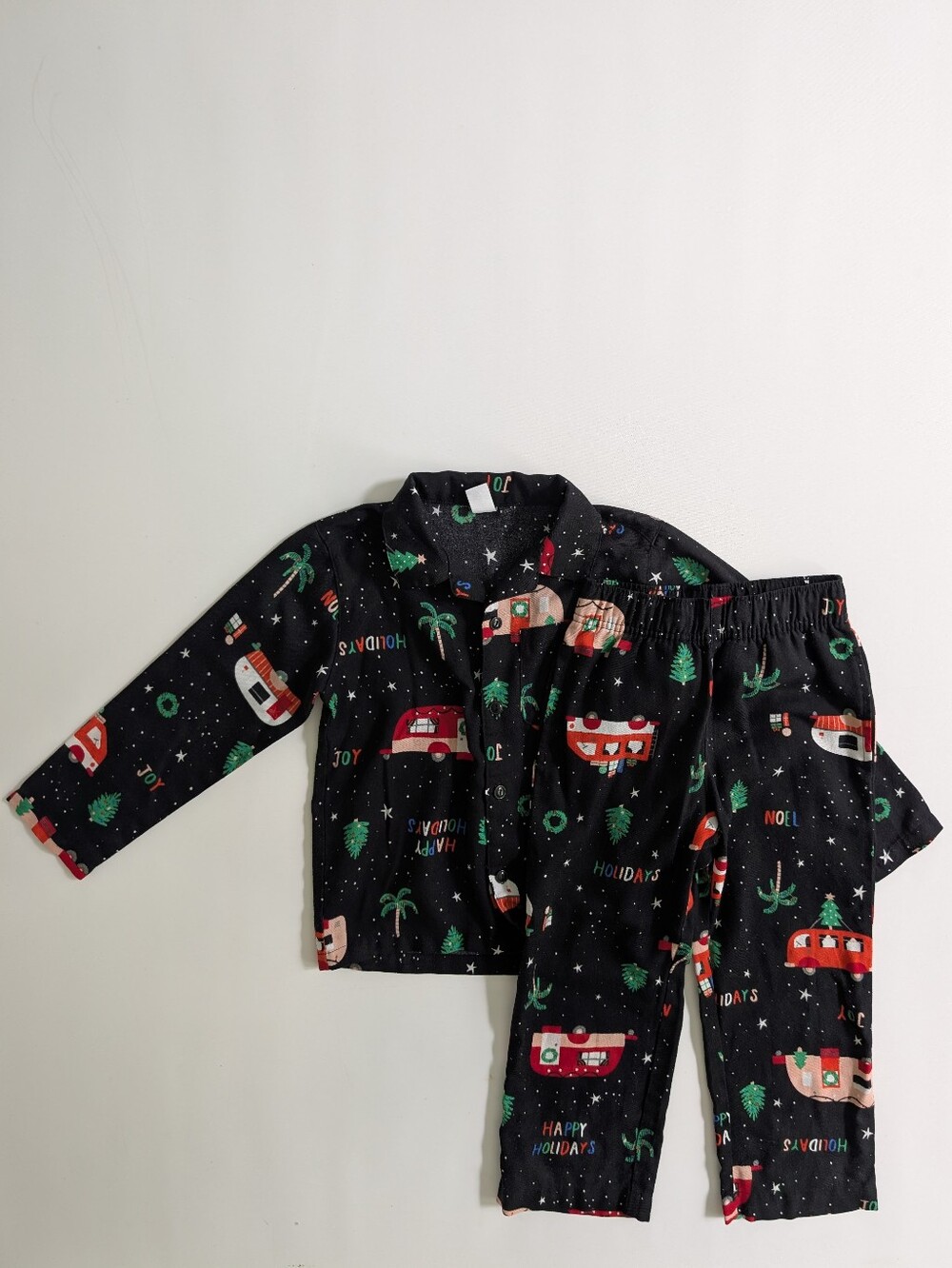 Old Navy Holiday Camper Kids Pajama Set - Size XS (5)